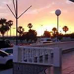 Primera Linea De Playa Con Gran Patio, Consultar Disponibilidad De Aparcamiento Apartment *