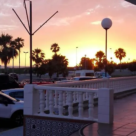 Primera Linea De Playa Con Gran Patio, Consultar Disponibilidad De Aparcamiento Appartement *