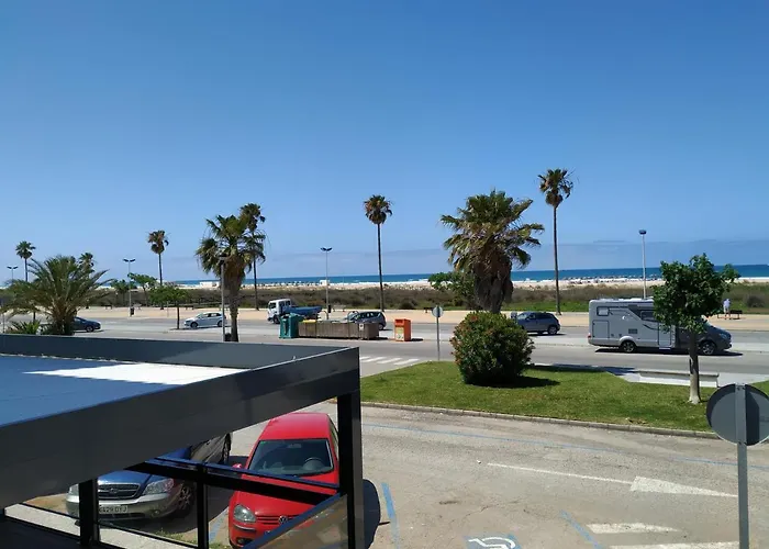 شقة Primera Linea De Playa Con Gran Patio, Consultar Disponibilidad De Aparcamiento كونيل ذي لا فرونتيرا