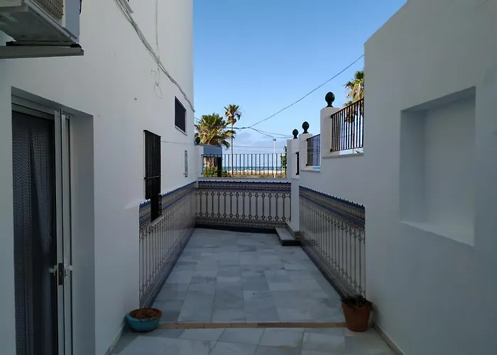 Primera Linea De Playa Con Gran Patio, Consultar Disponibilidad De Aparcamiento Appartement