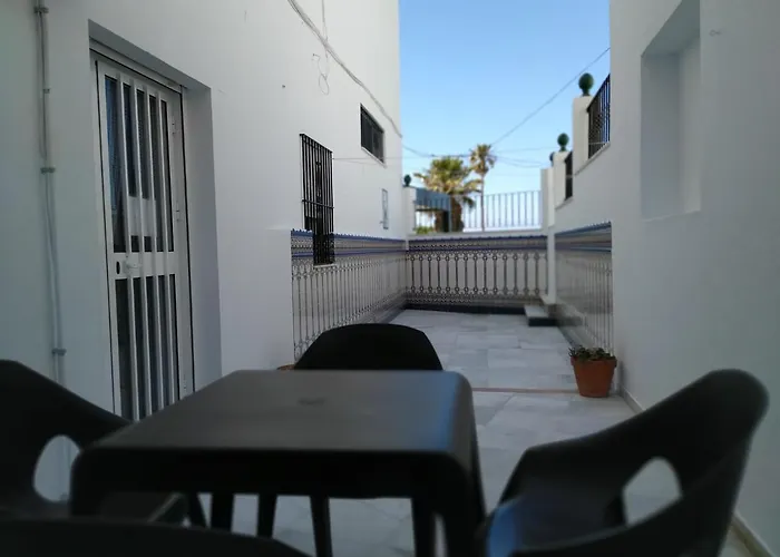 Primera Linea De Playa Con Gran Patio, Consultar Disponibilidad De Aparcamiento *