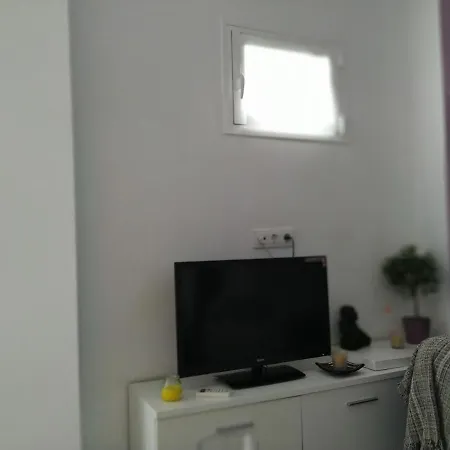 Primera Linea De Playa Con Gran Patio, Consultar Disponibilidad De Aparcamiento *